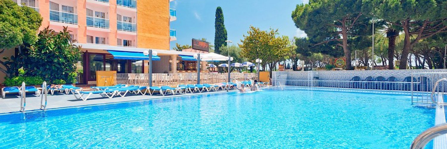 Vacaciones en hotel 3* en Malgrat de Mar a 100 metros de la playa