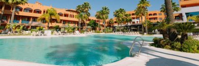 Disfruta de lo mejor de Estepona en verano con hotel 4*