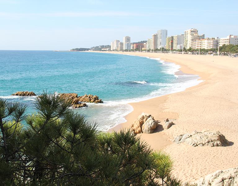 Escápate a Platja d'Aro y descubre la Costa Brava