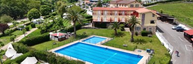 Desconecta en un camping en Santillana del Mar (Cantabria)