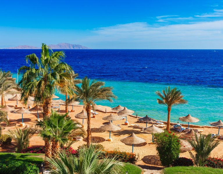 Descubriendo Egipto: crucero por el Nilo, relax en Hurghada y las maravillas de Giza