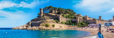 Escápate a Tossa de Mar alojado en hotel 3*