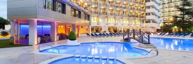 ¡Escápate a Blanes en hotel 4* superior!