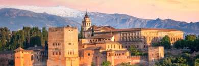 Los encantos de Granada: descubre sus secretos en un hotel 4* 