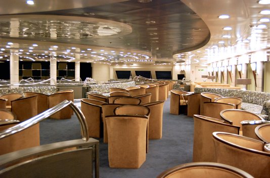 ¡Zarpa en ferry a Italia en el Puente de Diciembre y descubre Roma!