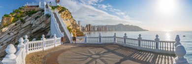 Disfruta del sol y la playa en Benidorm