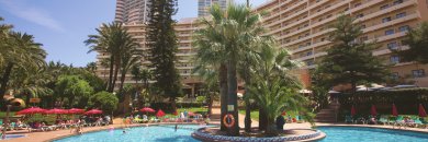 Alójate en Benidorm a unos minutos a pie de la playa de Levante