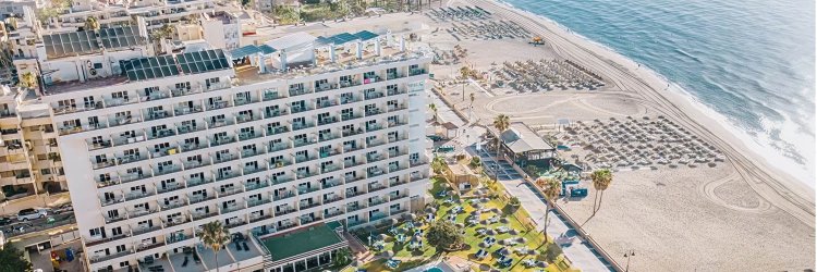 Torremolinos te espera: descanso y sol frente al Mediterráneo