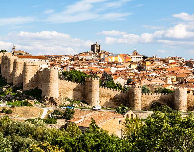 Descubre Ávila alojado en hotel 3* en el corazón de la ciudad