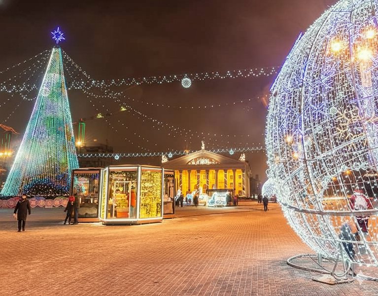 Especial Puente de Diciembre: vive la magia de las luces de Navidad cerca de Vigo