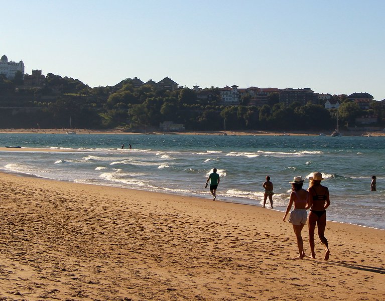 Escápate junto a la playa de Somo y disfruta del Cantábrico