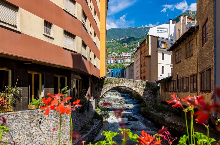 Relájate en el corazón del valle de Ordino (Andorra) - Destino