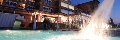 Escapada de lujo y relax cerca de Granada: Hotel 5* con spa