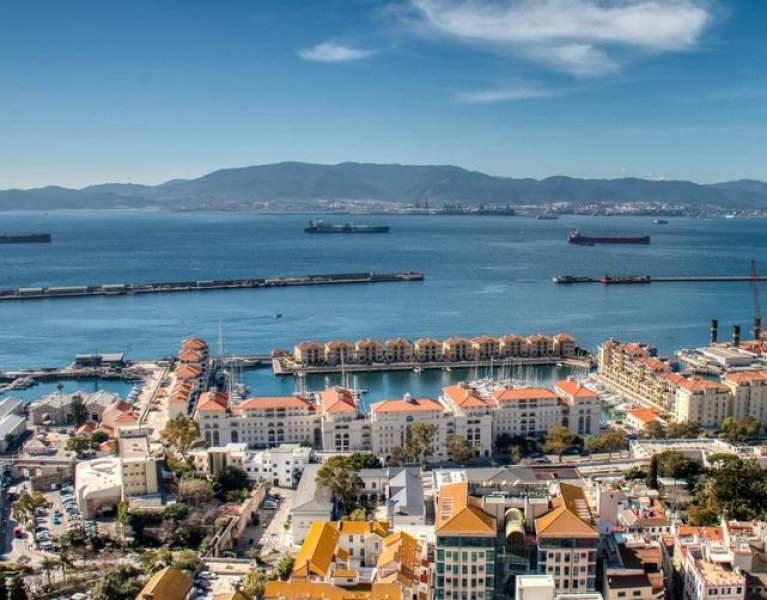 Sol y playa con relax en un hotel 4* en la costa de Cádiz