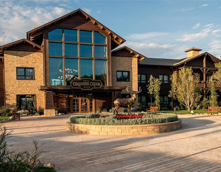 PortAventura World®: fiestas de carnaval y lujo en el Hotel Colorado Creek 4*