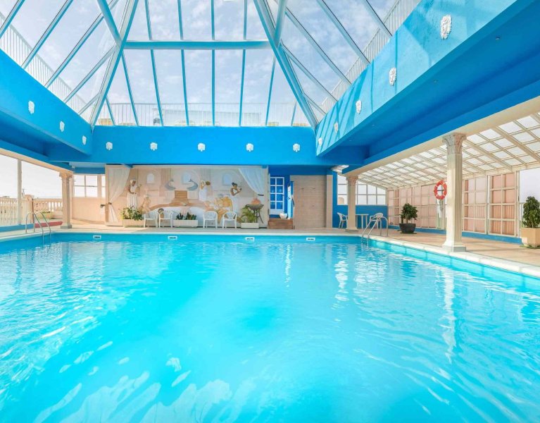 ¡Vive la magia de Benidorm con TODO INCLUIDO!