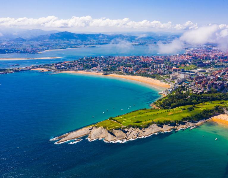 ¡La costa de Cantabria te espera! Escápate a Santander