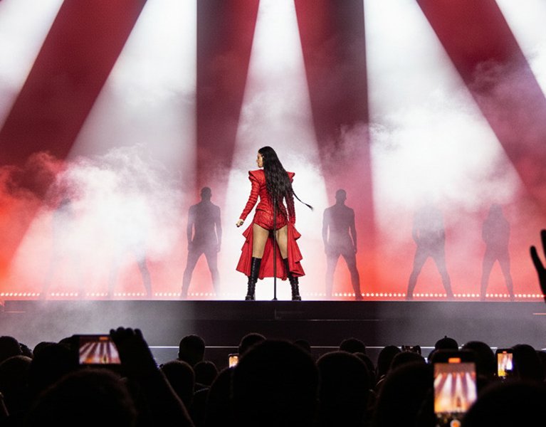 ¡Imposible pero real! Entradas para ver a la Rosalía con hotel 3* incluido