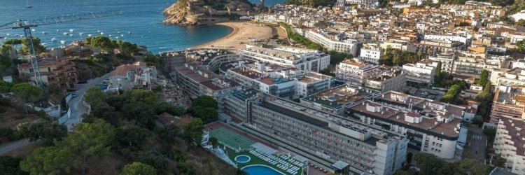 ¡Aprovéchalo! Vive el Carnaval en hotel 4* en Tossa de Mar