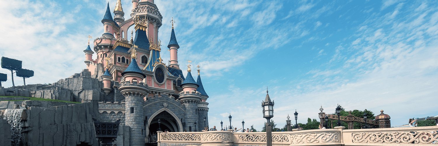 ¡Descubre París: vuelos, crucero por el Sena y visita a Disneyland® Paris!