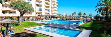 ¡Descubre Fuengirola! Hotel junto al mar con desayunos incluidos