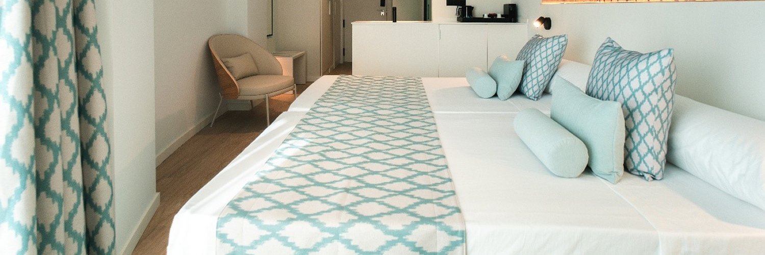 ¡Escapada de lujo! Vive Benidorm en habitación supreme con vistas al mar 