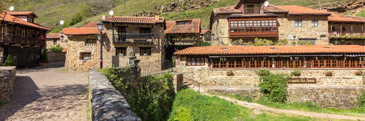 Desconecta entre montañas y encanto cántabro con desayunos