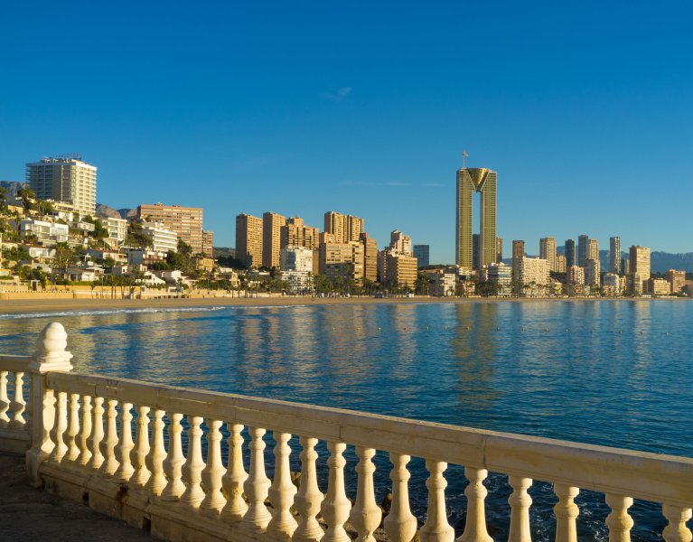 ¡Adults Only! Benidorm a 200 metros de la playa de Levante