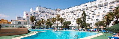 Especial Semana Santa: Roquetas de Mar en primera línea de playa ¡Primer niño gratis!