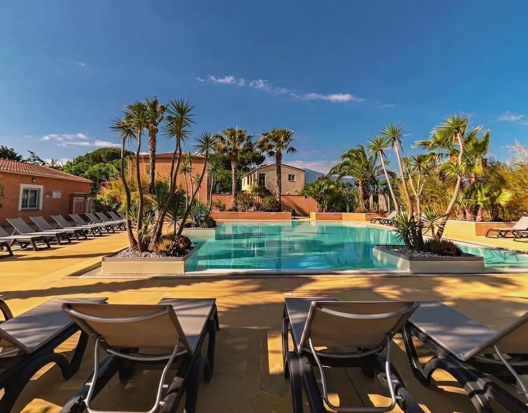 ¡Sur de Francia! Camping 3* en Argelès-sur-Mer en plena naturaleza