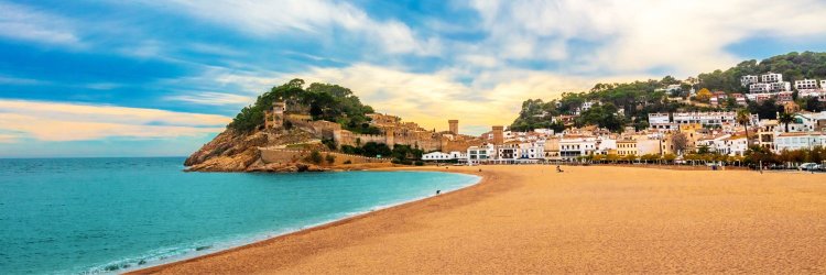 Tossa a tus pies, el Mediterráneo en tu balcón