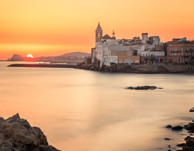 El Mediterráneo más chic: Sitges en hotel 4* frente al mar