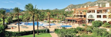 Oasis en la Costa Dorada: relax total en un resort rodeado de naturaleza