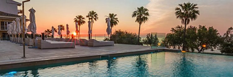 Mallorca: tu 4* Adults Only a pie de playa. Relax en estado puro