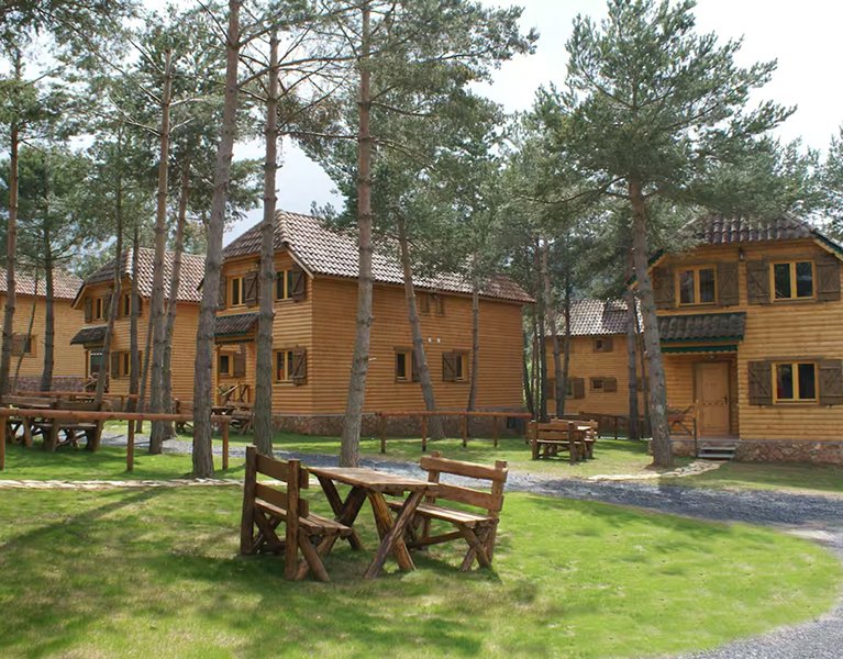 ¡La escapada de tranquilidad que mereces! Casas de madera en Prades