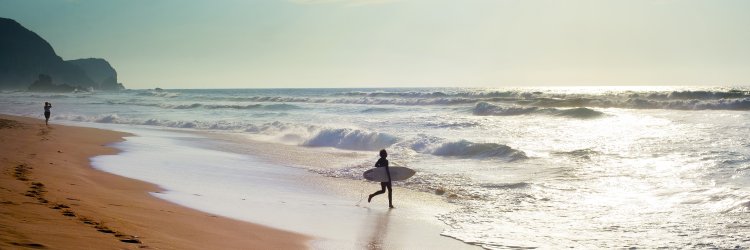 Portugal en clave natural: olas, bosque y Lagoa de Óbidos