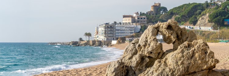 ¡Disfruta de hotel 3* en Calella con descuento para niños!