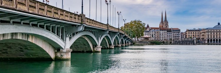 ¡El encanto de Bayona! El País Vasco Francés te espera 