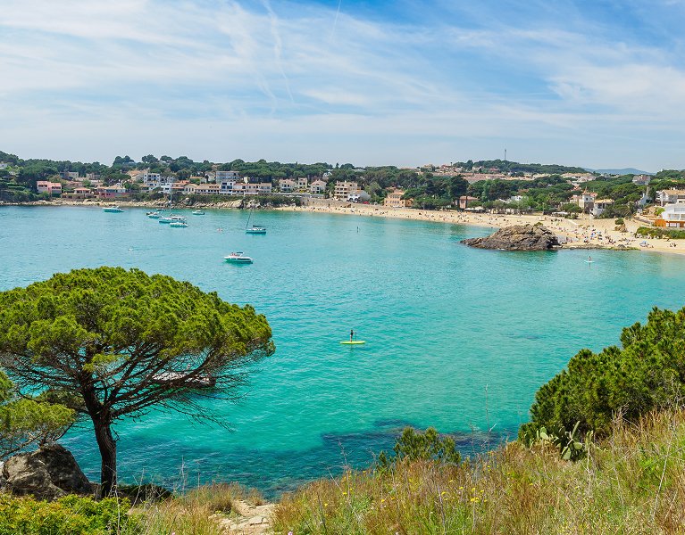 Palamós de costa y sabor: duerme en un camping cerca de la playa