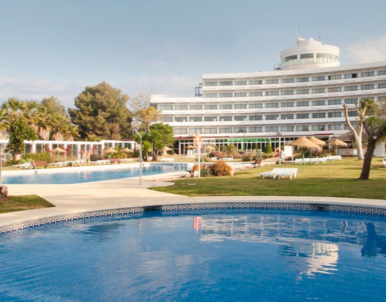 ¡Hotelazo 4* top ventas en Estepona!