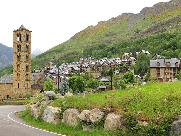 Escápate al corazón del Pirineo en el Pont de Suert