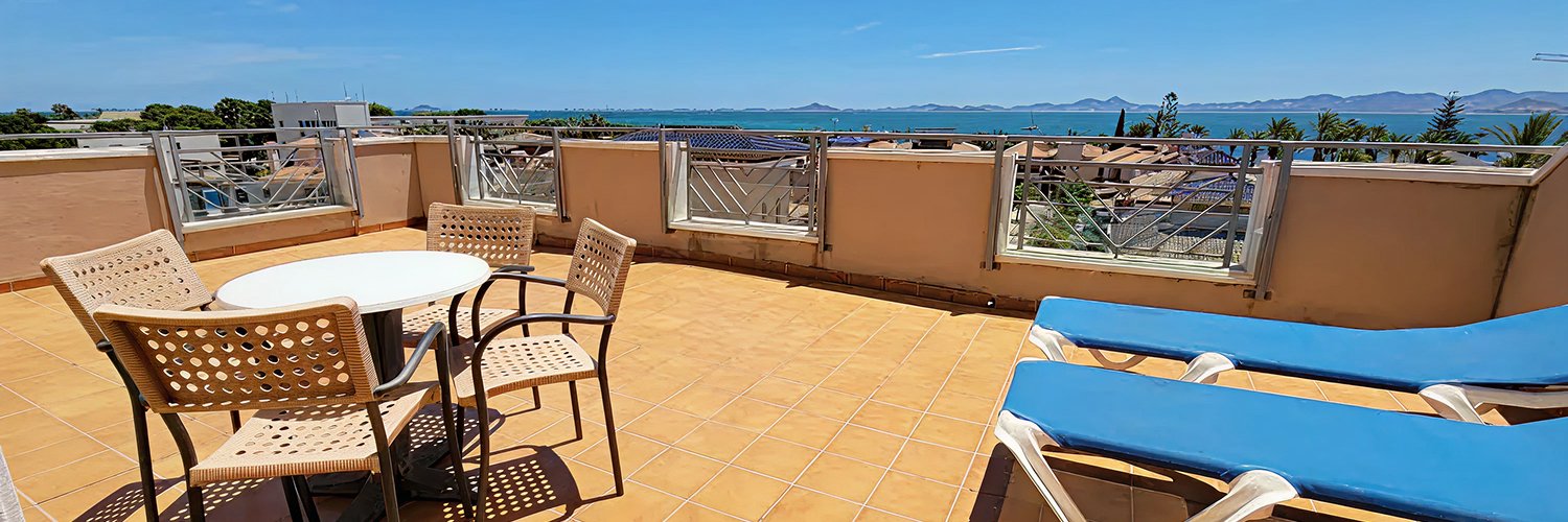 ¡Abre la ventana al Mar Menor! Semana Santa y más en 1ª línea de playa