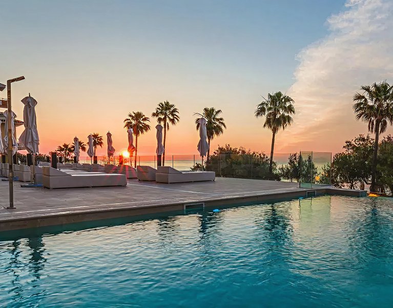 Mallorca en hotel 4* Adults Only a pie de playa