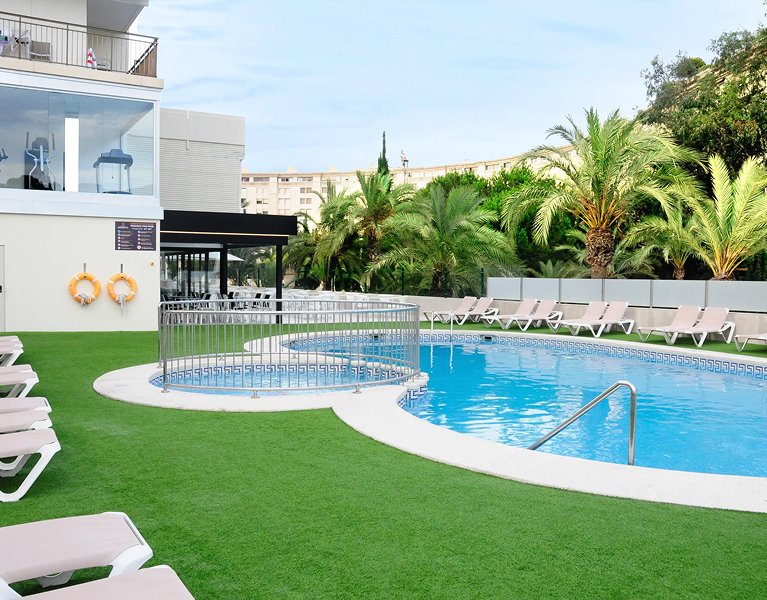 ¡Ahora o nunca! Escápate a Benidorm con Pensión Completa