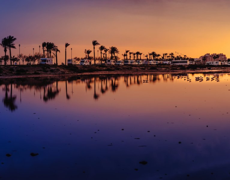 Vacaciones en Roquetas de Mar en TODO INCLUIDO ¡a 300m de la playa!