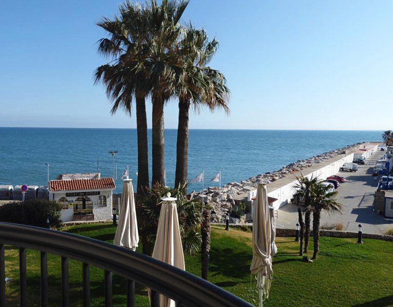 Sitges al más puro estilo Mediterráneo en hotel 4*