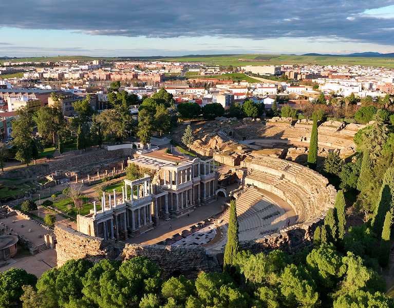 Vive la Mérida Imperial: lujo 4* en el corazón de la historia