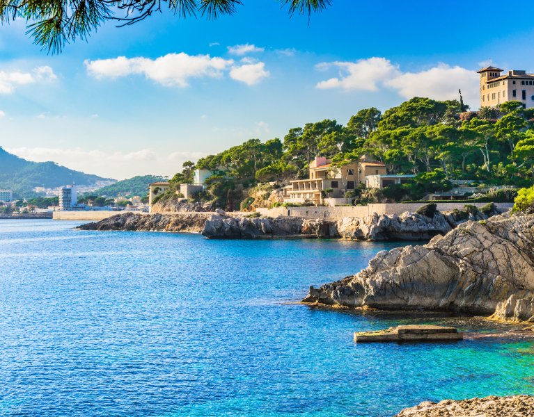 Descubre el noreste de Mallorca: donde el sol despierta