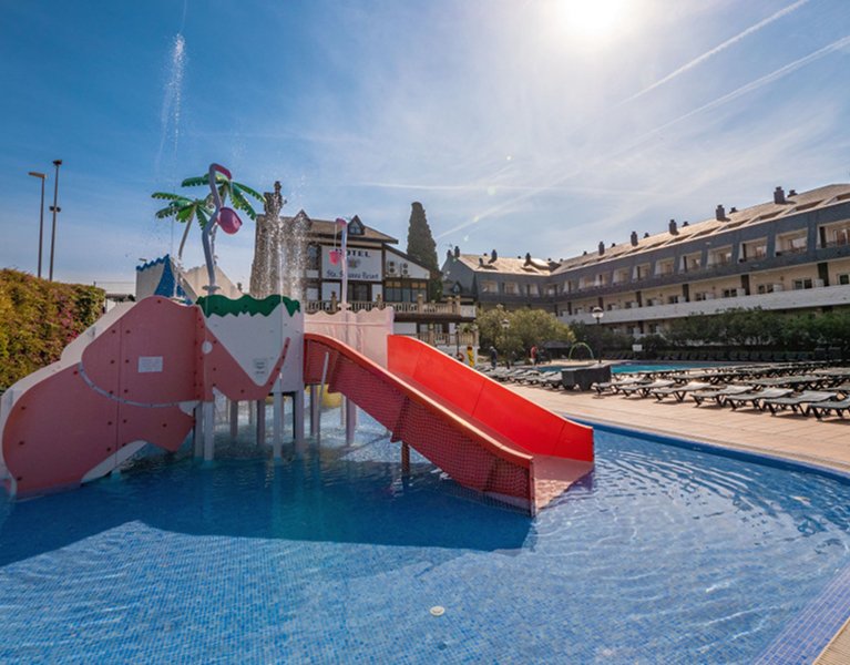 ¡Santa Susana! Hotel 3* en TODO INCLUIDO ¡1r niño GRATIS!