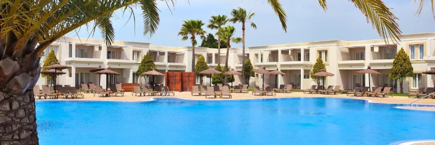 La Costa de Cádiz en habitación superior con acceso a jardín ¡2 niños GRATIS!